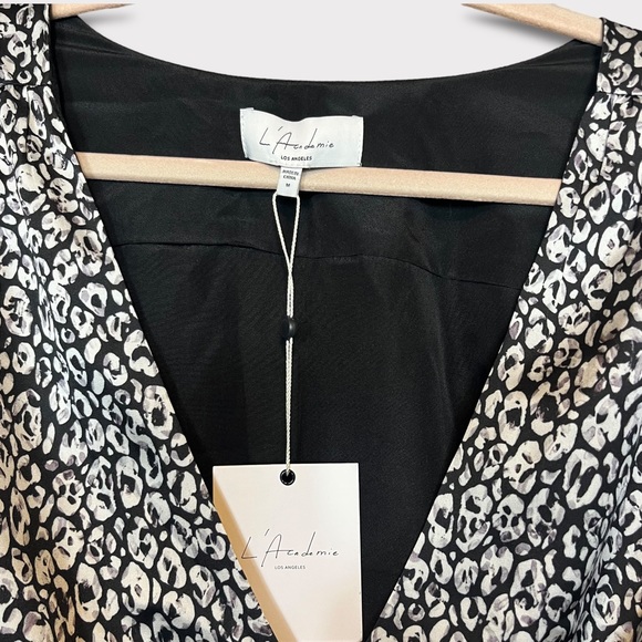 L’Academie Revolve The Joyce Mini Dress Cheetah Medium Satin Black Glam Party - Picture 6 of 7